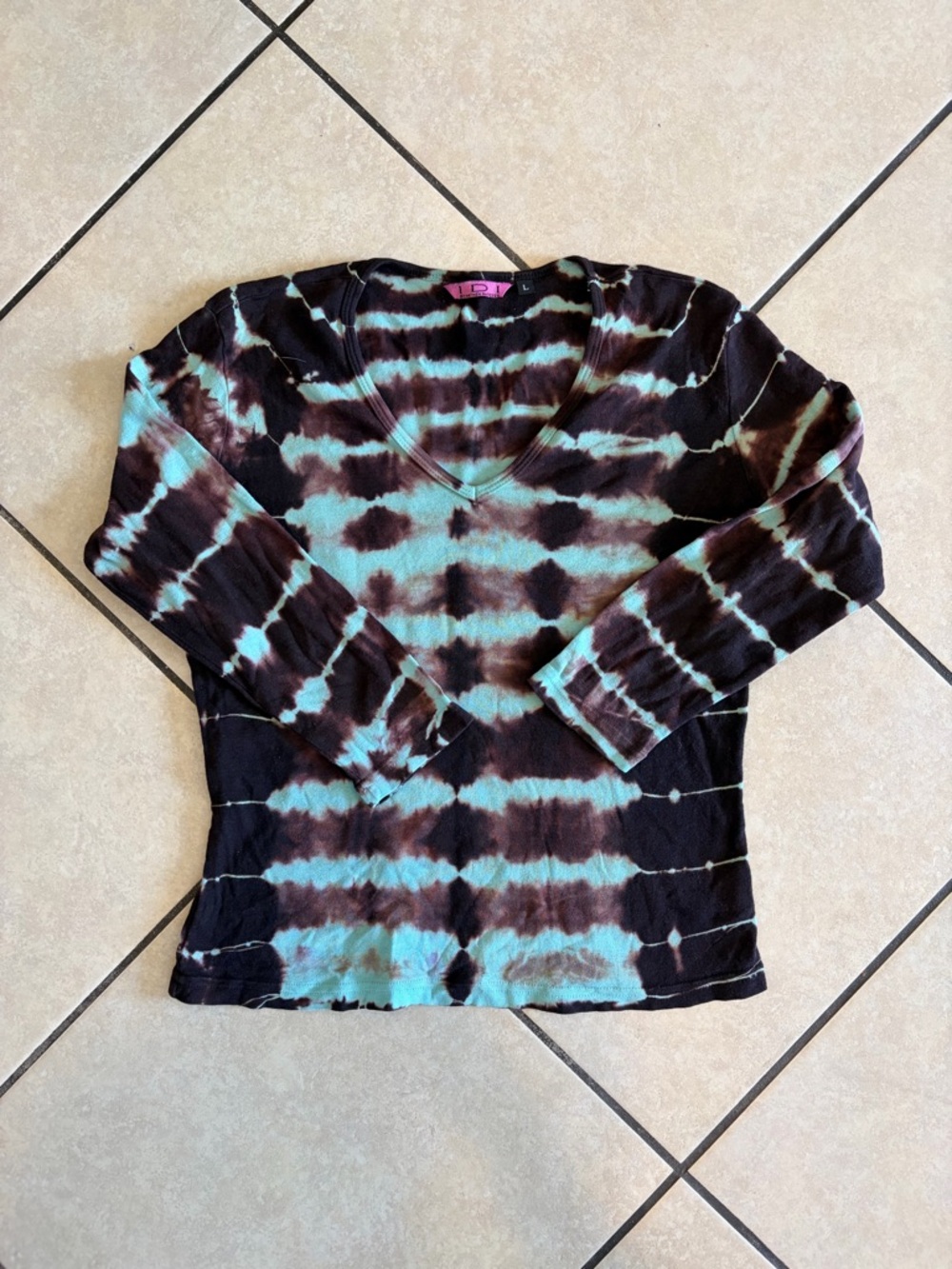 vintage tie-dye top